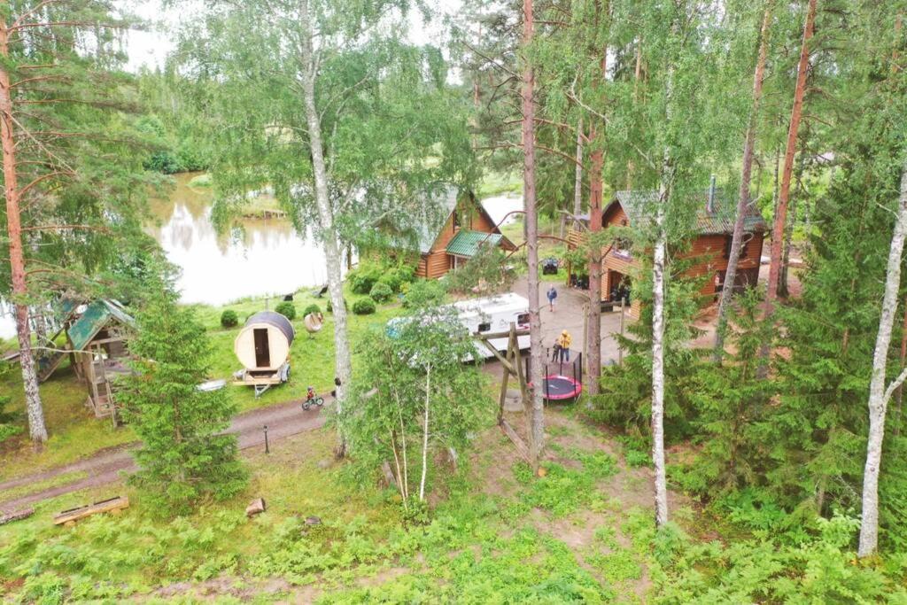 Dragon House In The Tree! Jacuzzi, Sauna ,Cinema,Heated Lici  Exteriör bild