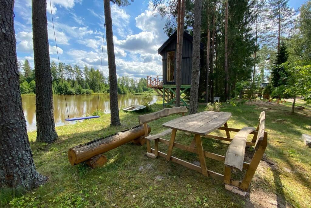 Dragon House In The Tree! Jacuzzi, Sauna ,Cinema,Heated Lici  Exteriör bild