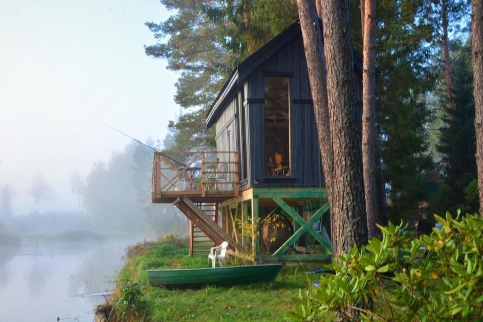 Dragon House In The Tree! Jacuzzi, Sauna ,Cinema,Heated Lici  Exteriör bild